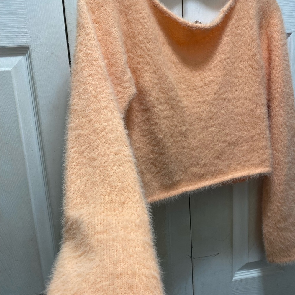 Crop top - Picture 3 of 3